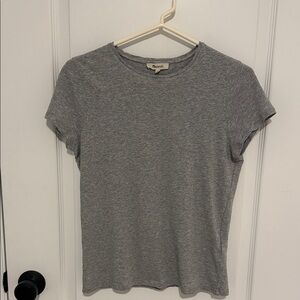 Madewell Gray Short Sleeve Tee Shirt - New without tags - size medium